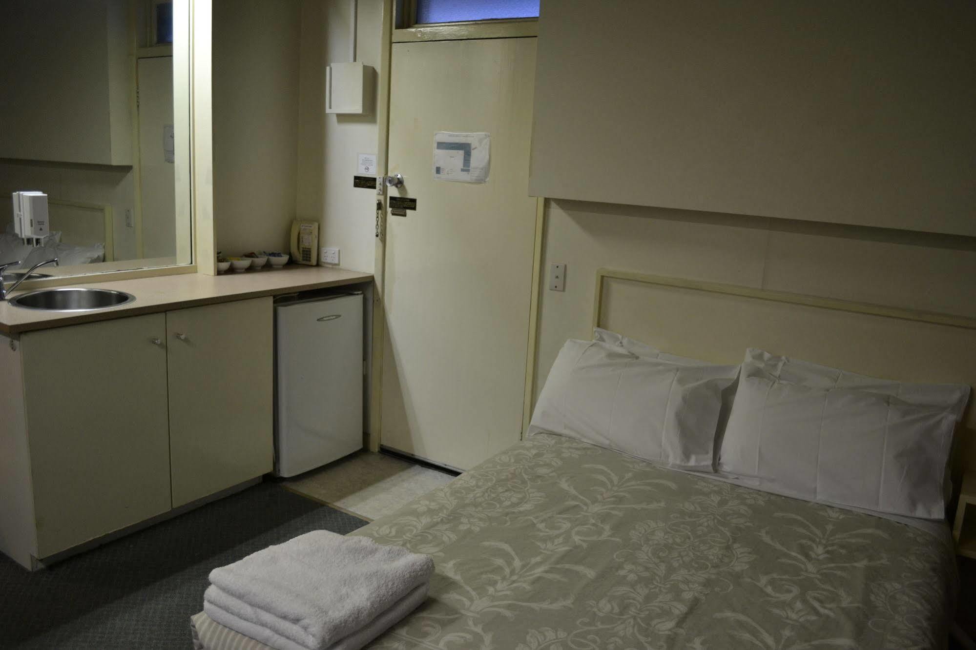 Corio Bay Motel Bagian luar foto
